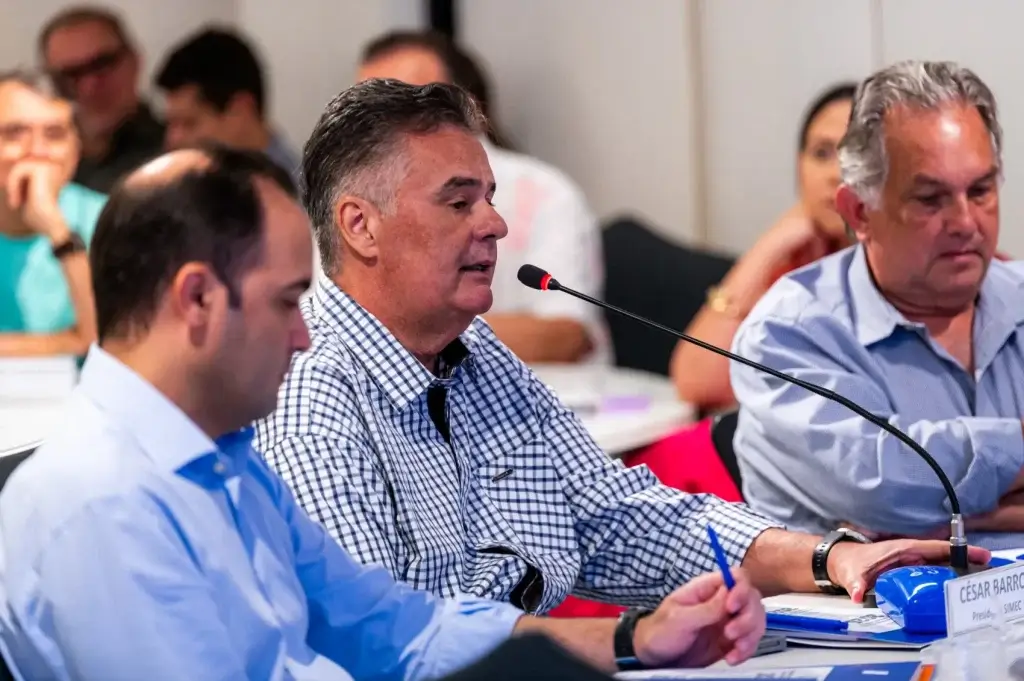 Reunião mensal do SIMEC